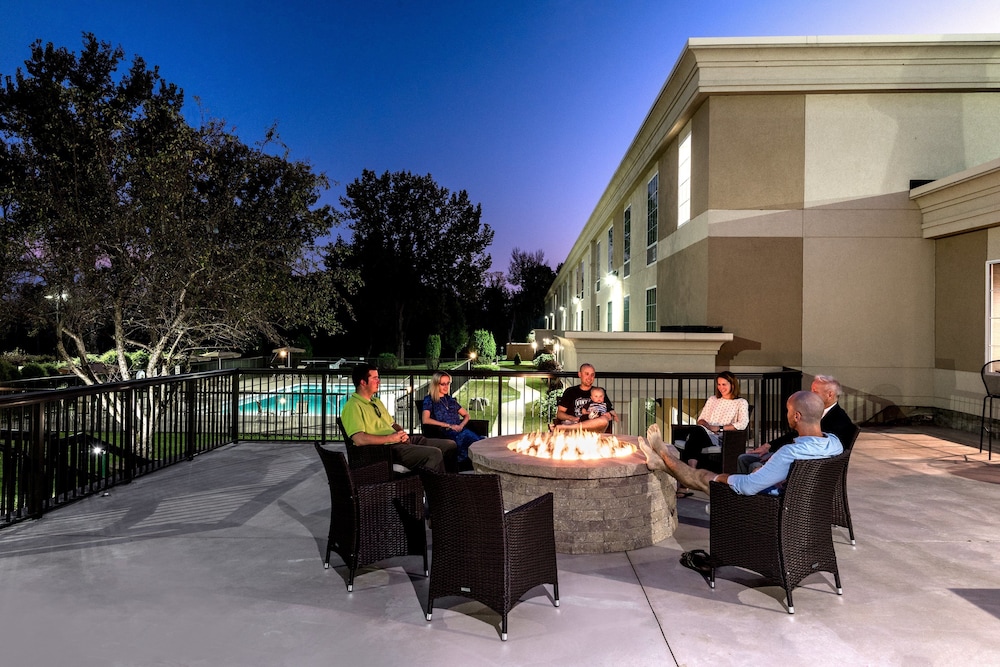 holiday inn johnstown gloversville by ihg