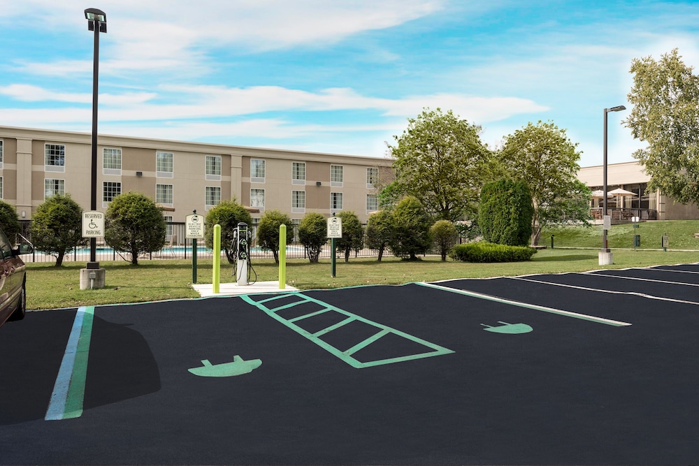 holiday inn johnstown gloversville by ihg
