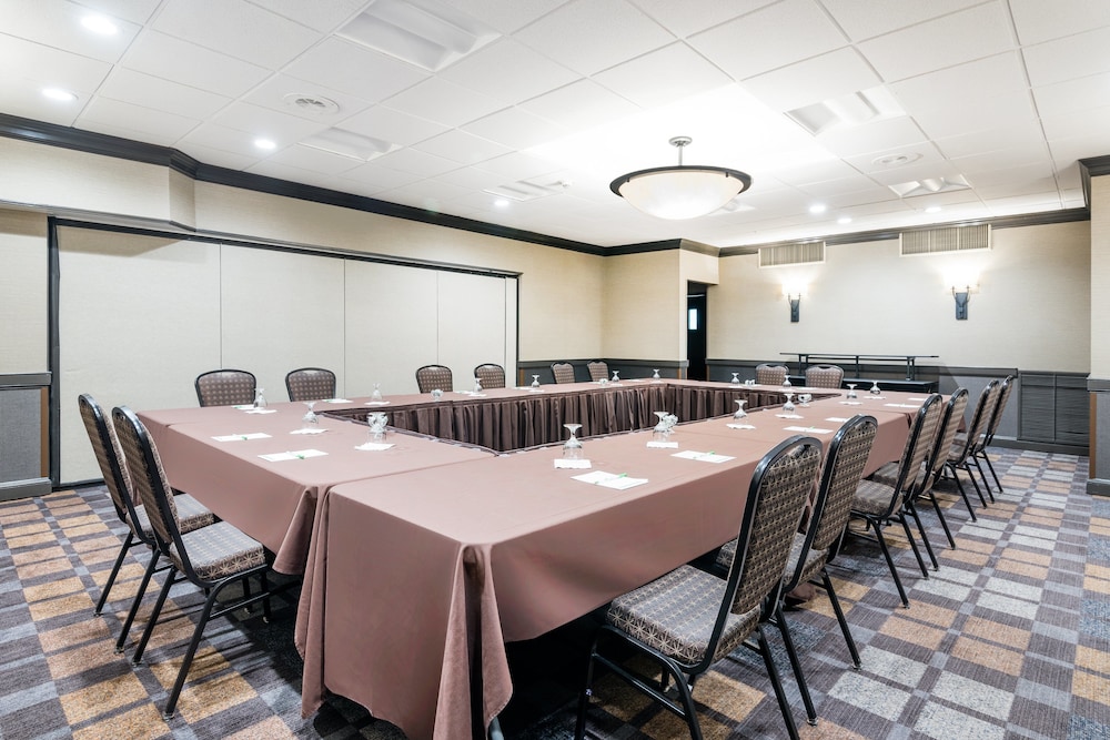 holiday inn johnstown gloversville by ihg