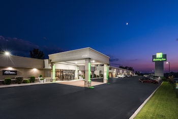 holiday inn johnstown gloversville by ihg