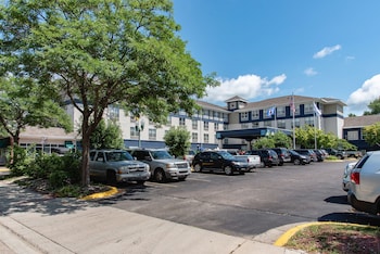 townsquare place