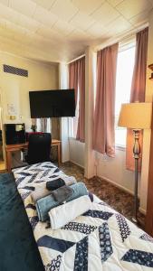 sussex motel