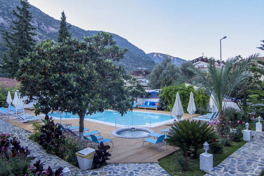 unsal hotel