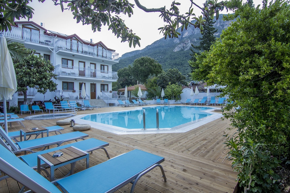 unsal hotel
