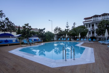 unsal hotel