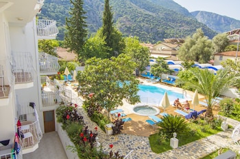 unsal hotel