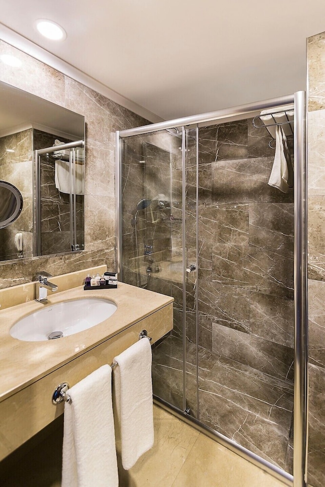 premier inn sakarya