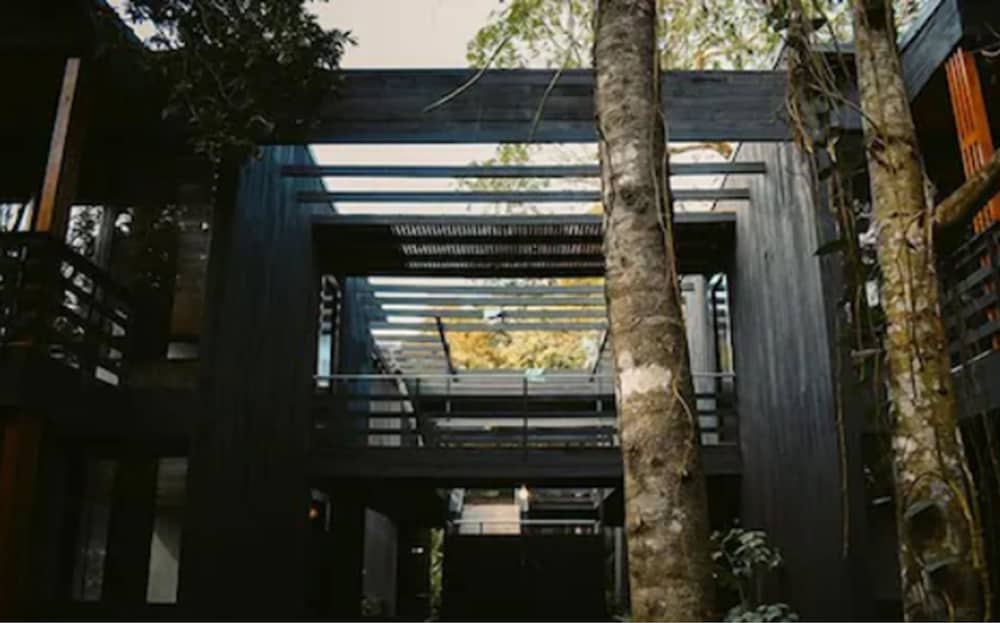 la reserva virgin lodge