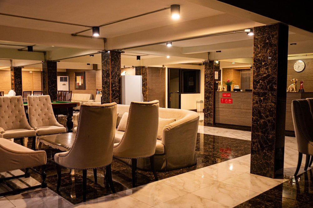 anandpura riverside hotel