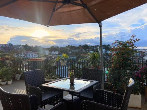 la pensee hotel dalat