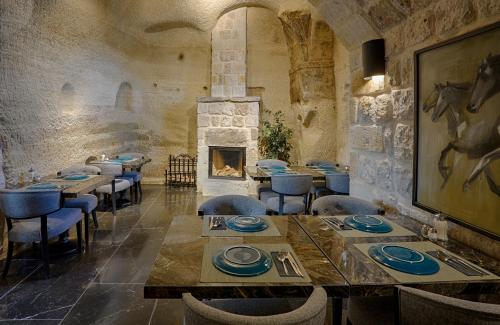 luvi cave hotel