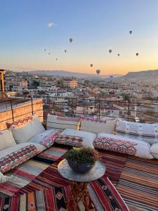 luvi cave hotel