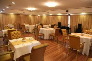 twins boutique hotel