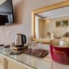 twins boutique hotel
