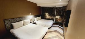 gugis inn