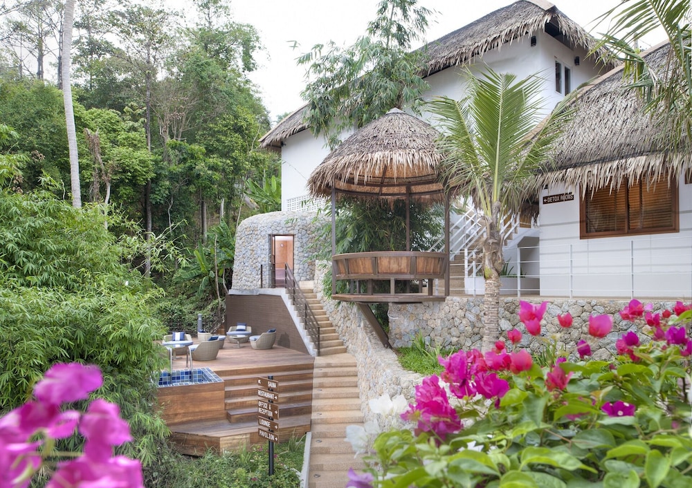 santosa detox and wellness center