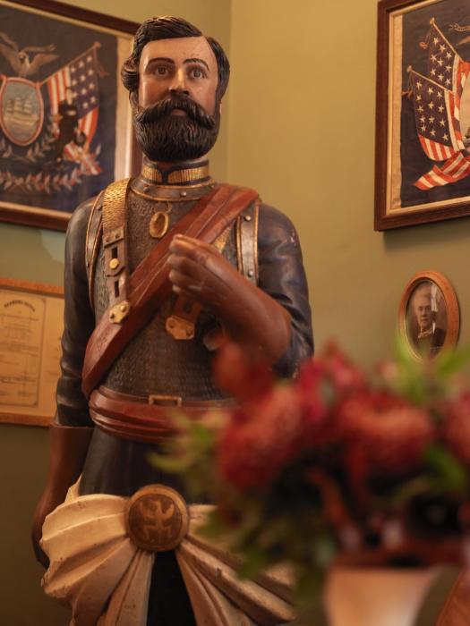 collectors victory apartments