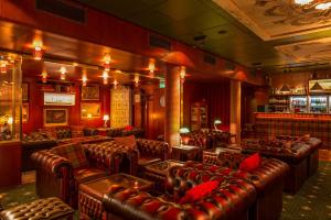 collectors victory apartments