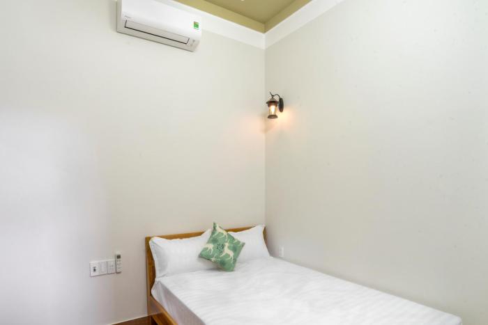 cong man homestay cham island