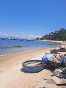 cong man homestay cham island