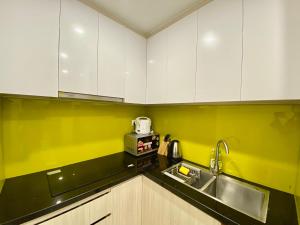 wise stay gold coast nha trang