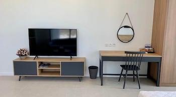 wise stay scenia bay nha trang