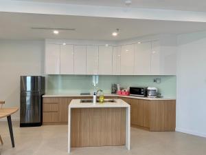 wise stay scenia bay nha trang