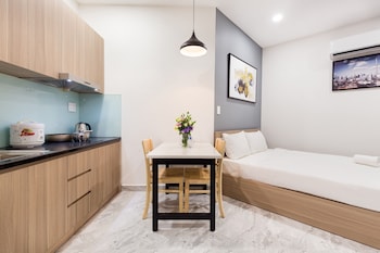 the arrivals airport