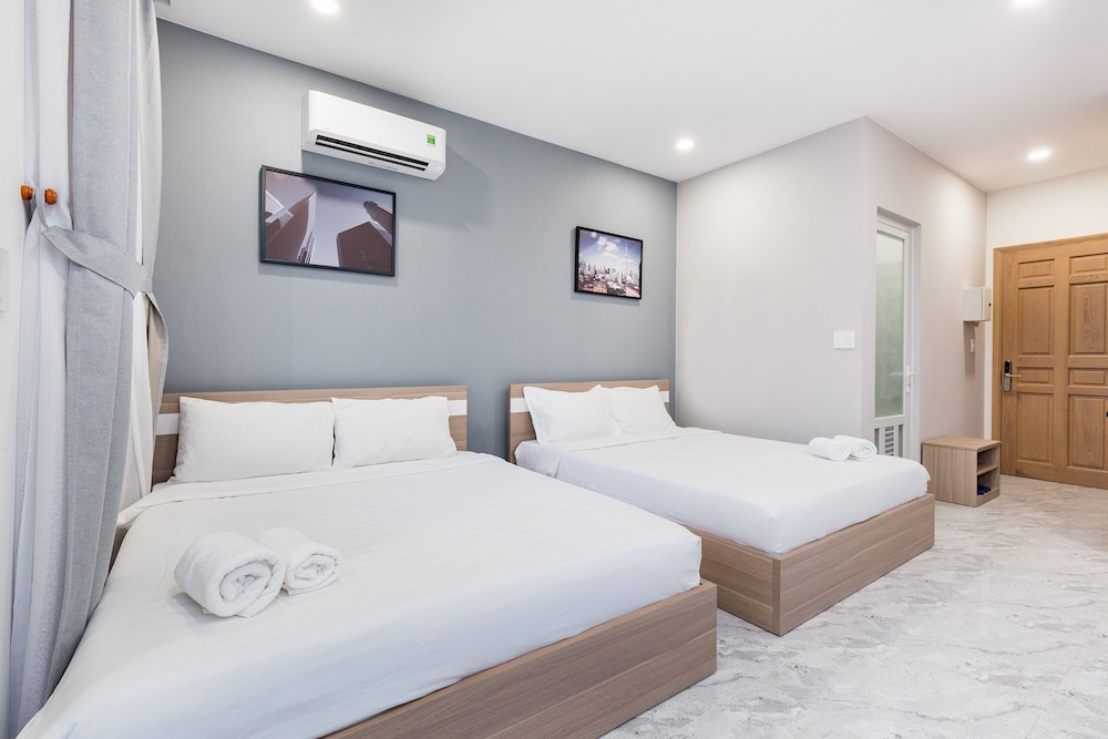 the arrivals airport