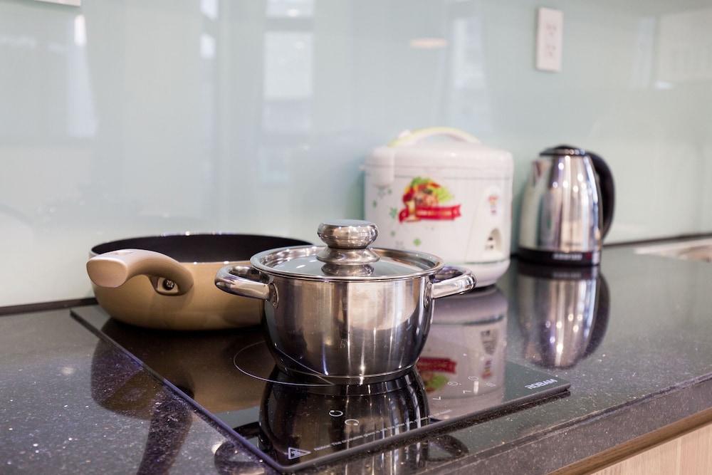 the arrivals airport