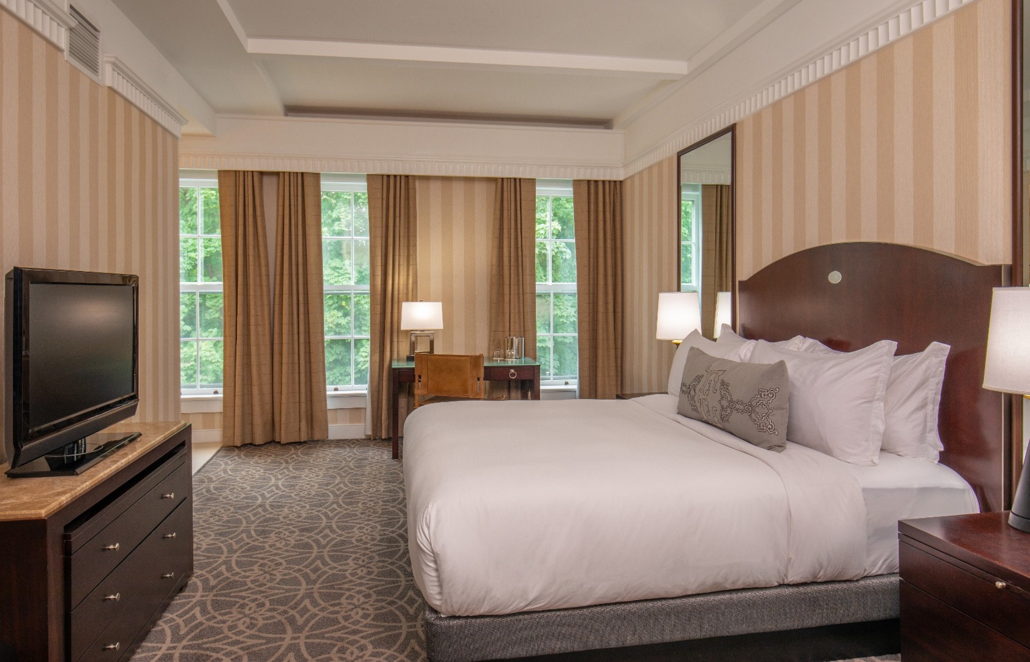 the equinox golf resort and spa