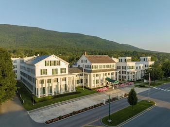 the equinox golf resort and spa