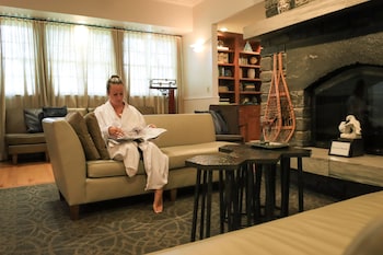 the equinox golf resort and spa