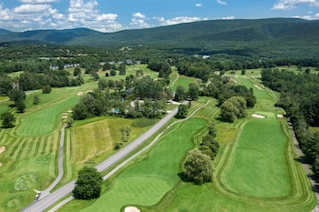 the equinox golf resort and spa