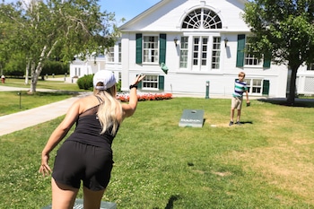 the equinox golf resort and spa