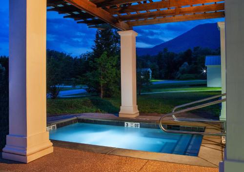 the equinox golf resort and spa