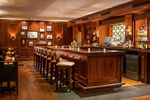the equinox golf resort and spa