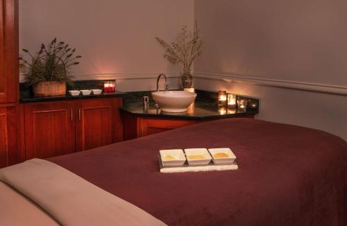 the equinox golf resort and spa