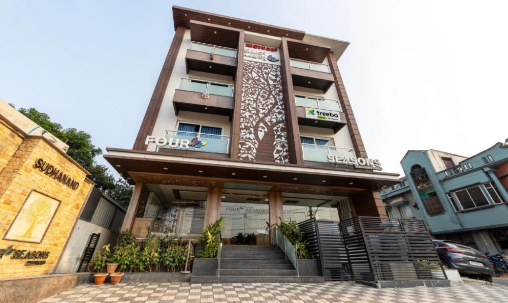 treebo trend sudhanand four seasons