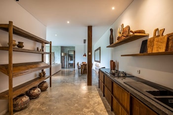exceptional 2 br suites in ubud hidden gem