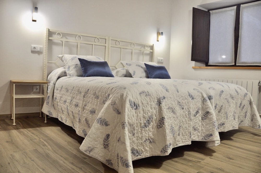 apartamentos la ventana de mogrovejo