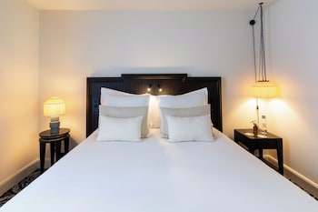 hotel and spa napoleon