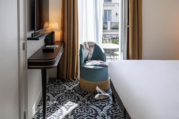 hotel and spa napoleon