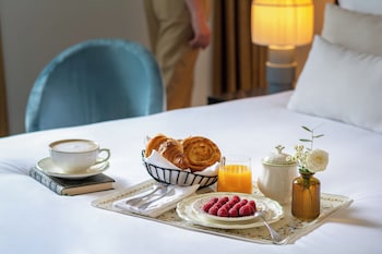 hotel and spa napoleon