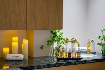 hotel and spa napoleon