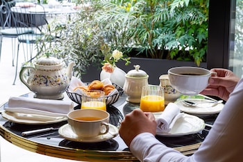 hotel and spa napoleon