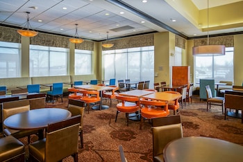 Hilton Garden Inn Kankakee,Chicago>>Bradley,3 star