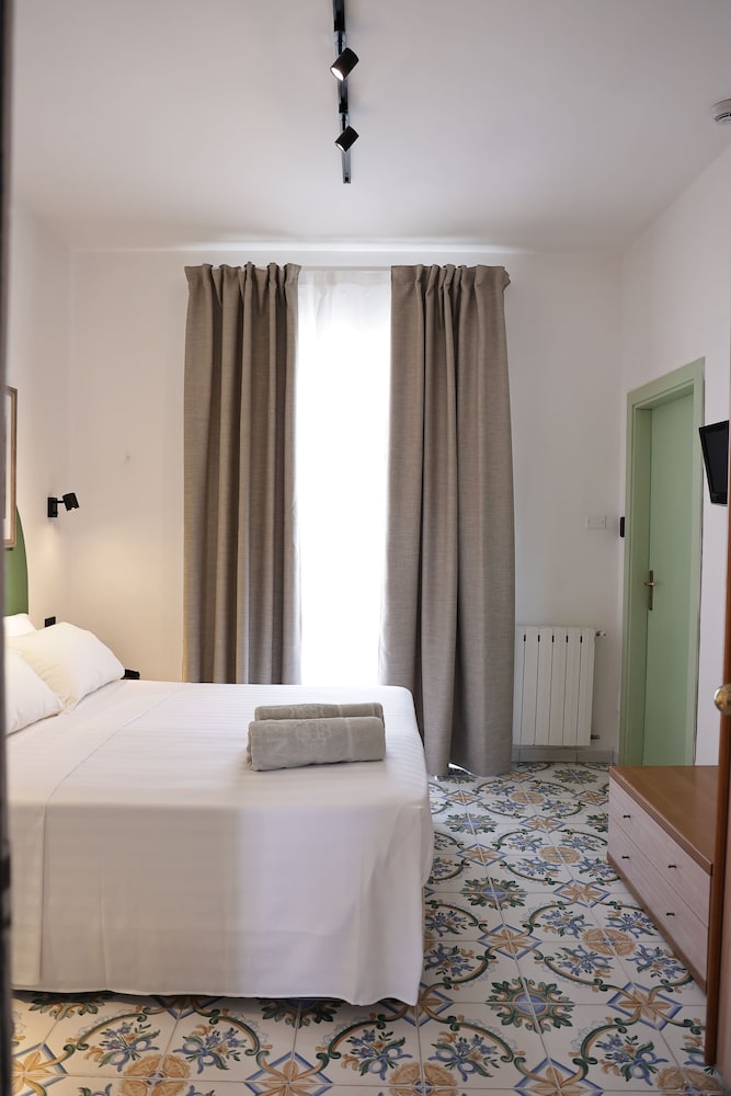 hotel terme oriente beach and spa