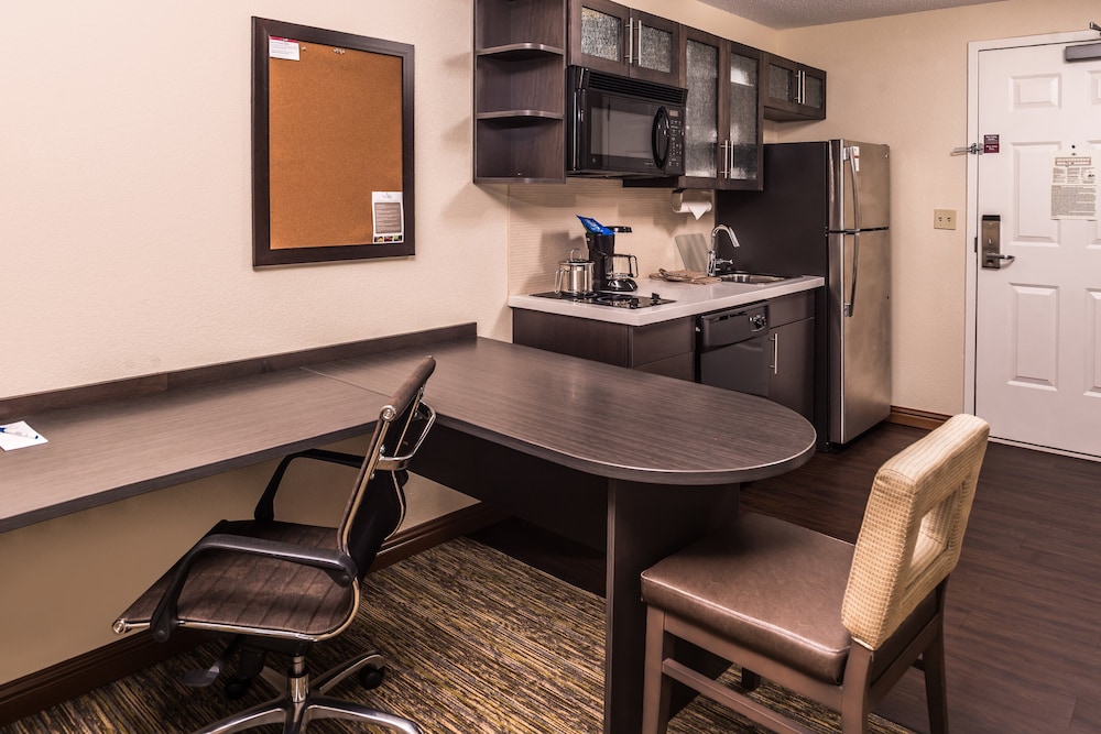candlewood suites kansas city speedway by ihg