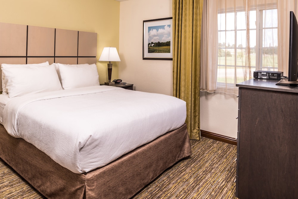 candlewood suites kansas city speedway by ihg